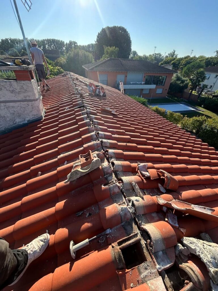 Démolition du faitage bâti