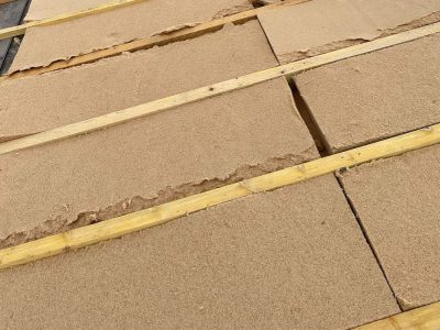 isolation de toiture par extérieur couverture fibre de bois